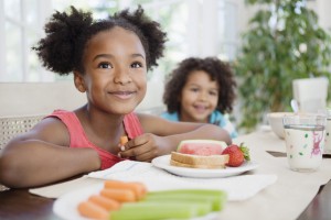 Girl eating lunch